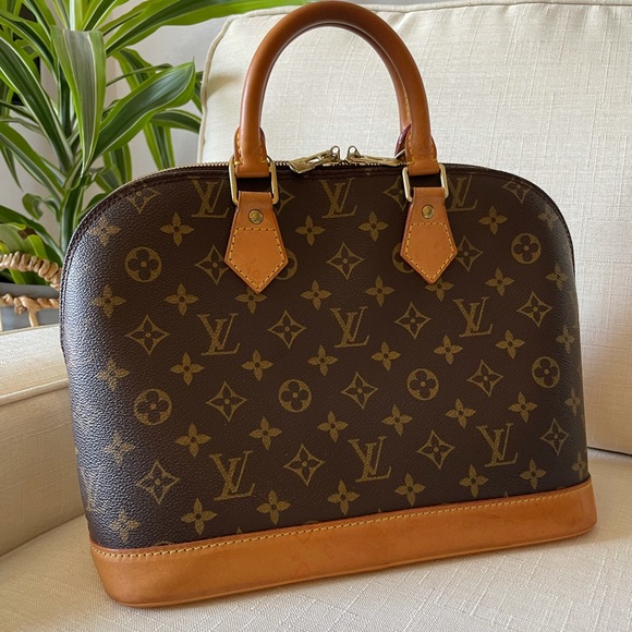 LOUIS VUITTON ALMA PM - Picture 1 of 16
